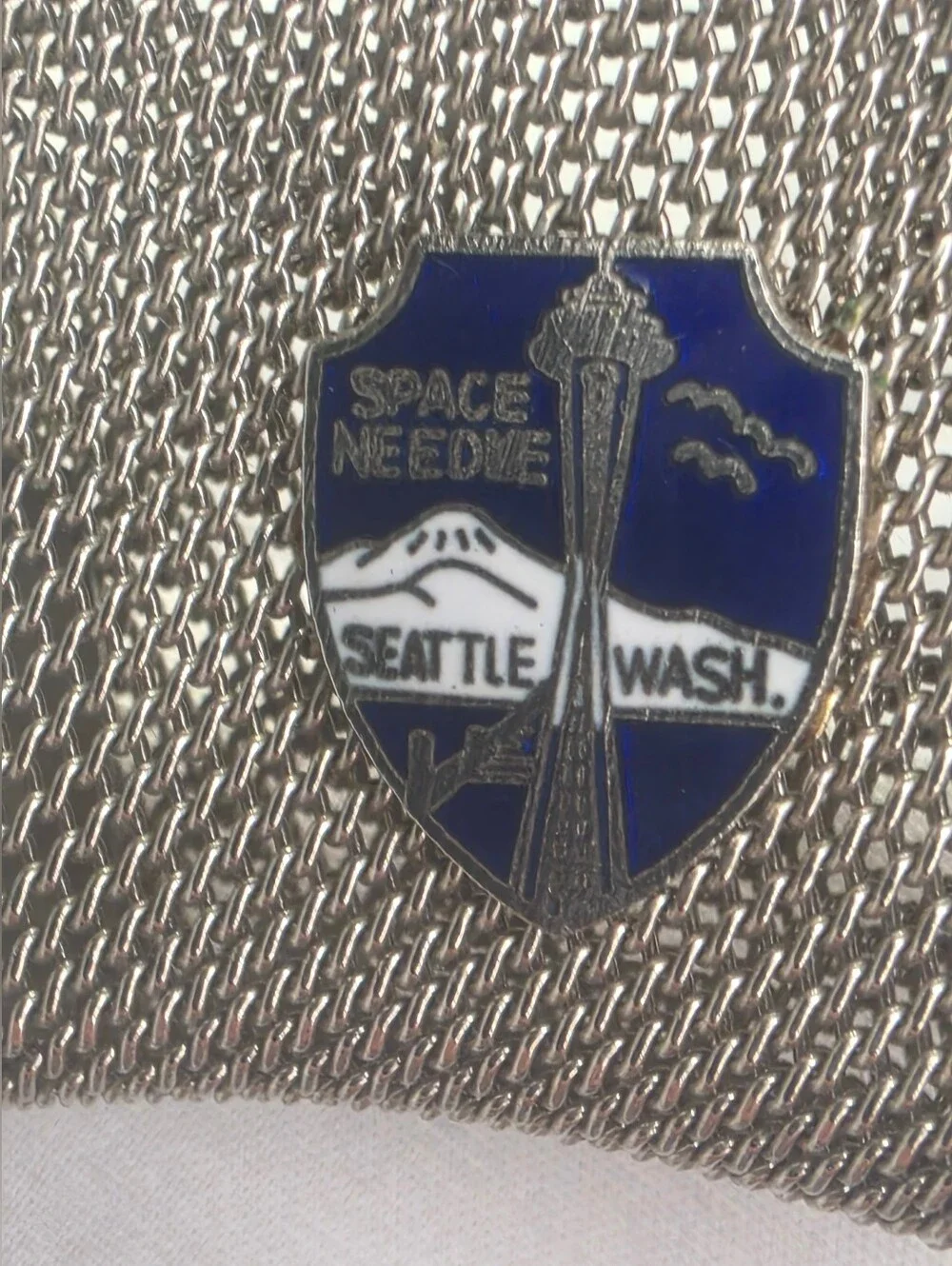 Vintage Seattle Space Needle Silver Mesh Pocket Purse with Chain